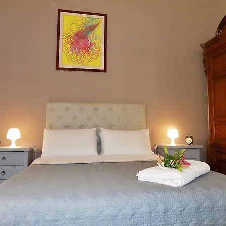 Seaside House Homestay Trapani